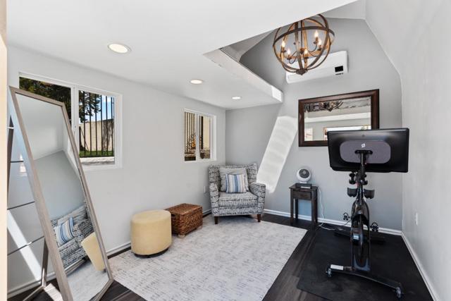 2190 Glarner Street, Hollister CA: https://media.crmls.org/mediaz/201a2bfe-a043-4b8b-9309-e0b5ddaf7adc.jpg