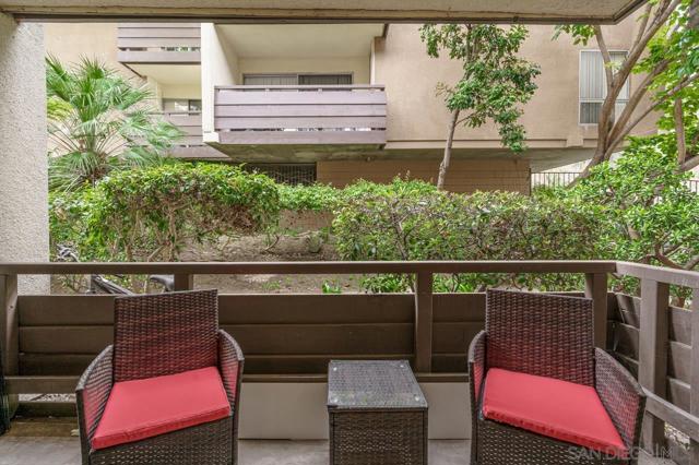 1625 Hotel Cir S, San Diego CA: https://media.crmls.org/mediaz/201a850d-113a-4edc-8f3e-546d39ffb94f.jpg