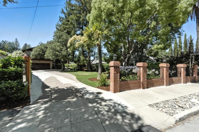 234 Edgewood Road, Redwood City CA: https://media.crmls.org/mediaz/201ad132-5ebf-471b-8e78-9b9d3d9033f3.jpg