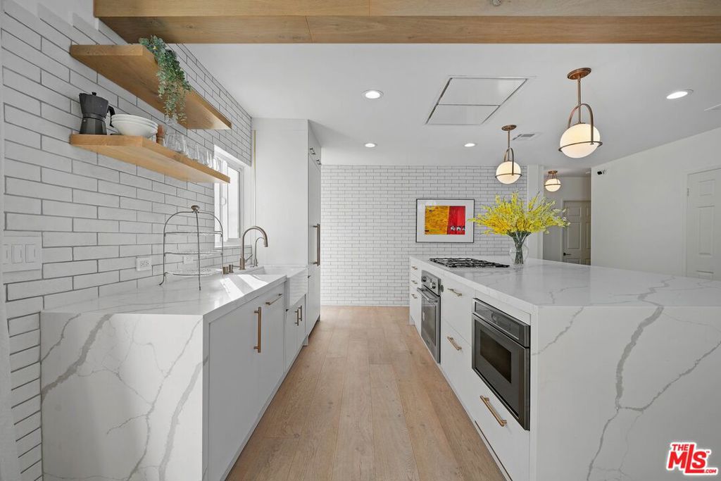 MLS #25620477 image #14