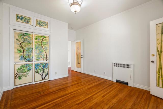 36333635 Webster Street, San Francisco CA: https://media.crmls.org/mediaz/201d04f9-6266-4dc2-aac1-986e27f6be0f.jpg