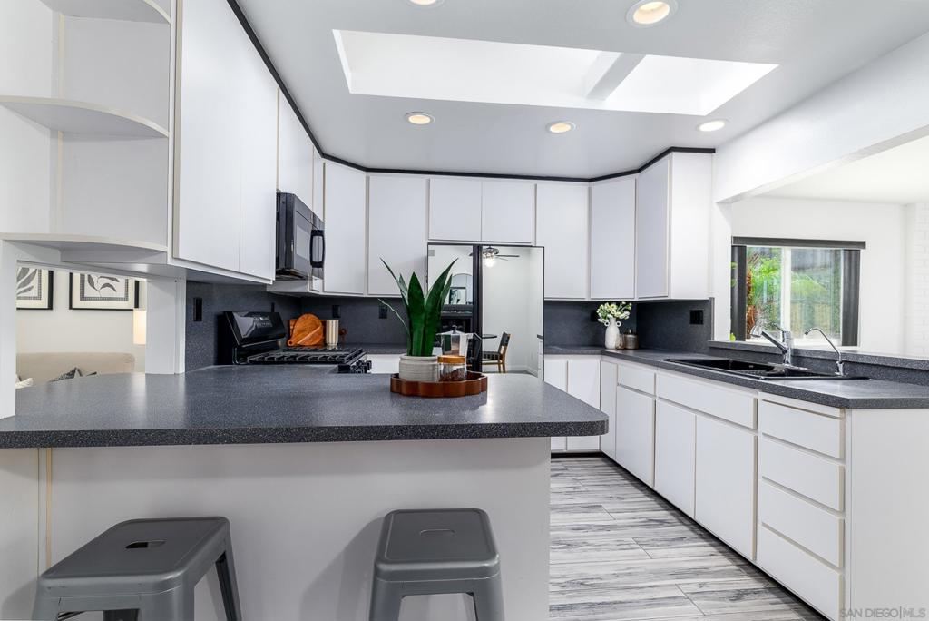 10421 Calico Cir - photo 17