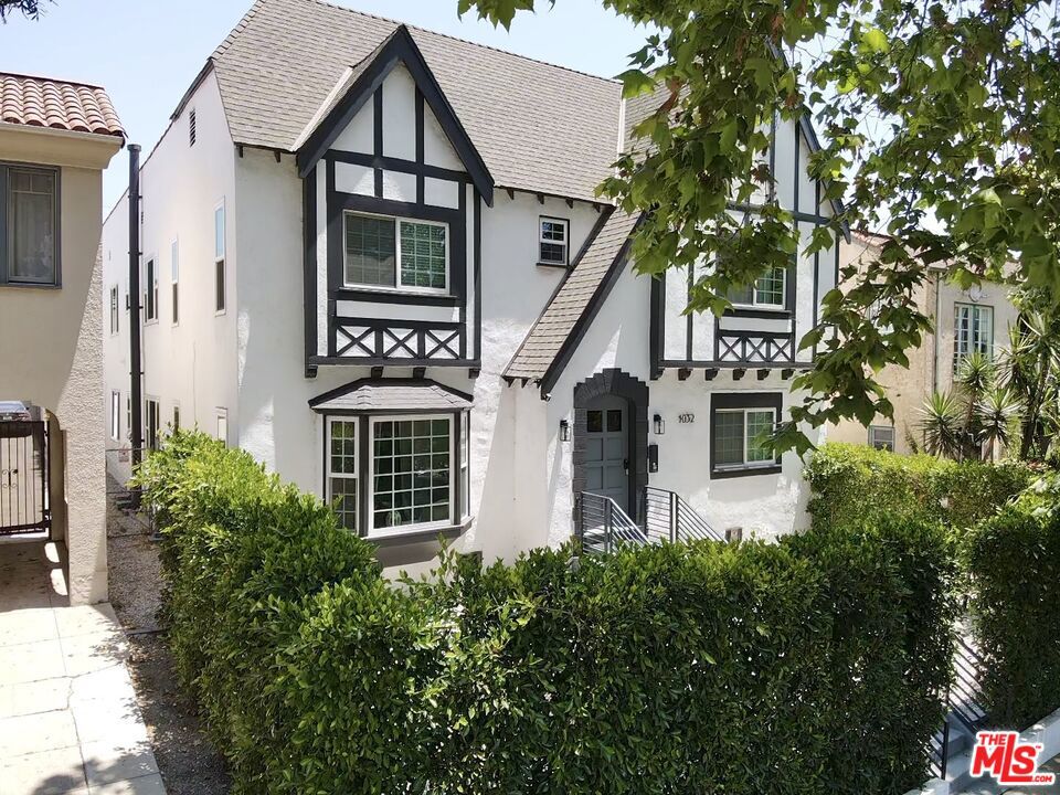 Multifamily at 1032 S Orange Drive