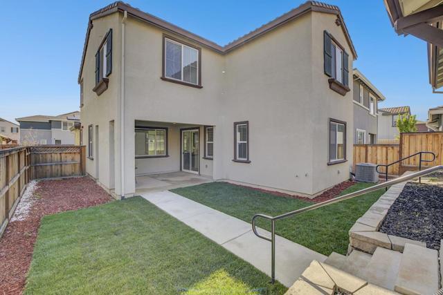 1683 S Ginzburg Street, Mountain House CA: https://media.crmls.org/mediaz/201e10bf-f292-445f-8cf4-27ea845306d2.jpg