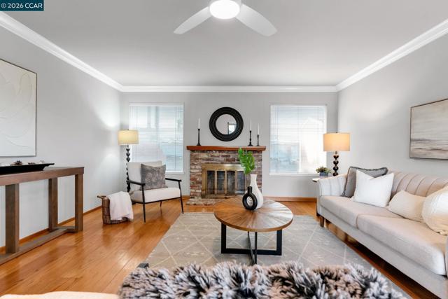 Image 6 of 49 For 2081 Essenay Ave