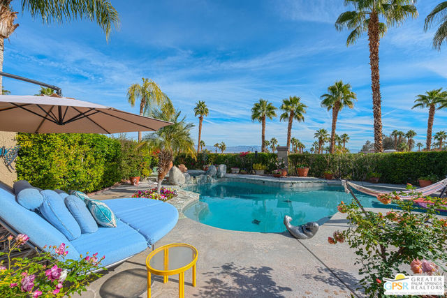 27 Alta Vista Drive, Rancho Mirage CA: https://media.crmls.org/mediaz/201f17a6-92a7-4e44-9ce8-25da86125c2a.jpg