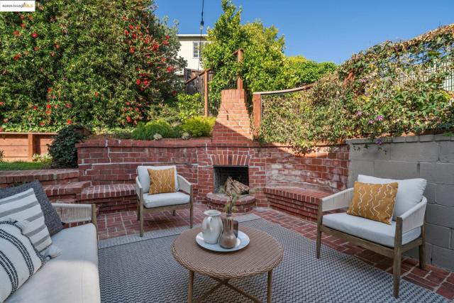 Image 44 of 58 For 2700 Alida St