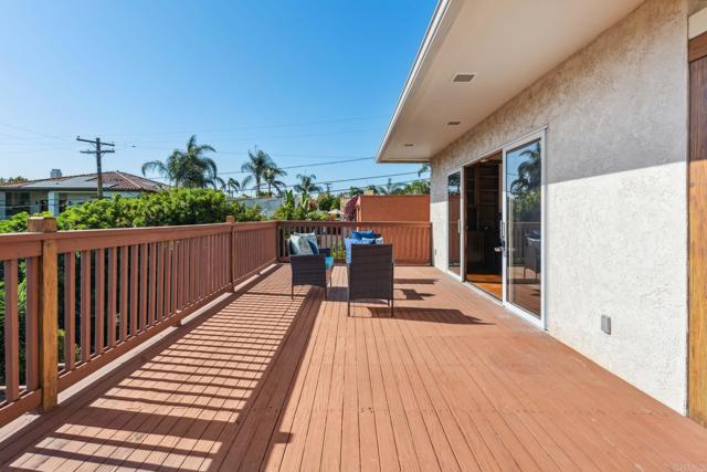 5038 Hastings Road, San Diego CA: https://media.crmls.org/mediaz/202063e1-b387-4735-9e3b-bcc3ddb00c4b.jpg