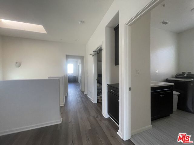 7937 N Keer Drive, Reseda CA: https://media.crmls.org/mediaz/20213059-58b8-4b7e-b2d3-6b8142253131.jpg