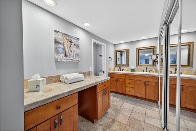 6575 Jeremie Drive, San Jose CA: https://media.crmls.org/mediaz/202340b3-4b10-4da5-9378-f96c1819f977.jpg