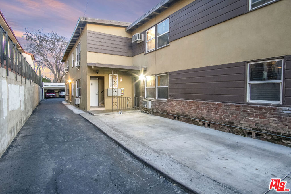 MLS #25506453 image #1