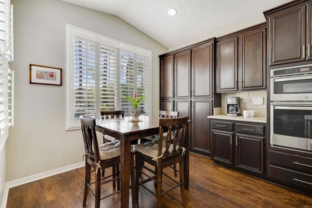 Detail Gallery Image 14 of 46 For 45878 Corte Orizaba, Temecula,  CA 92592 - 5 Beds | 2/1 Baths