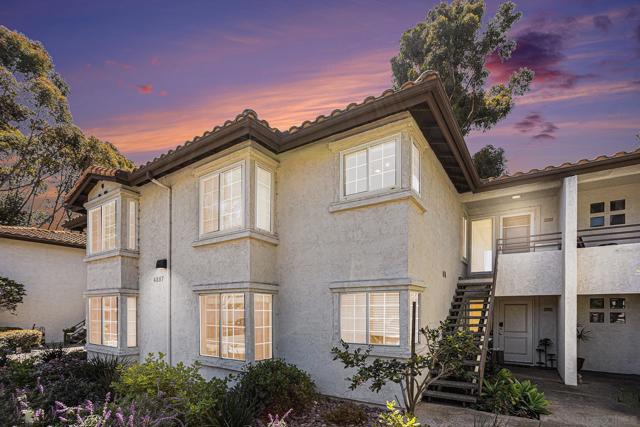 4887 Bella Pacific Row, San Diego CA: https://media.crmls.org/mediaz/2026755d-6715-4efa-8986-8cc44cb6f4ab.jpg