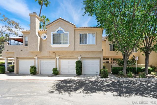 11048 Portobelo Dr, San Diego CA: https://media.crmls.org/mediaz/202888a5-36bc-4437-8032-9de135d244ad.jpg
