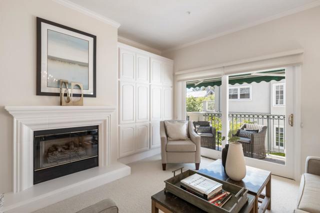 1 W Edith Avenue, Los Altos CA: https://media.crmls.org/mediaz/20297d4c-dbb8-4ef8-a3b7-b6d6be4235c9.jpg