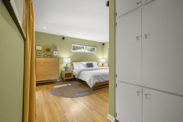 122 Belvale Drive, Los Gatos CA: https://media.crmls.org/mediaz/2029d992-b5dc-4de4-bb12-2f2bb58bdf4d.jpg