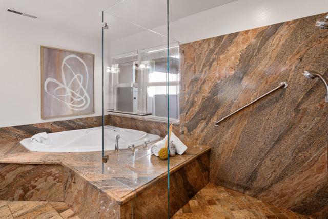 880 Moana Court, Palo Alto CA: https://media.crmls.org/mediaz/202bd753-b416-429c-9edf-09103f66ac4c.jpg
