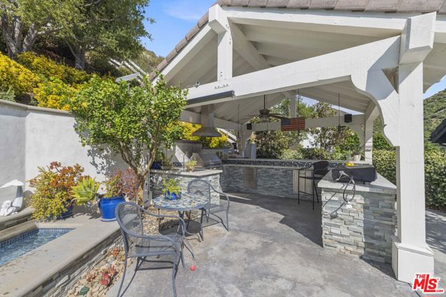 25730 Sand Canyon Road, Santa Clarita CA: https://media.crmls.org/mediaz/202be252-25cf-448b-b236-db61dd2b1fbf.jpg
