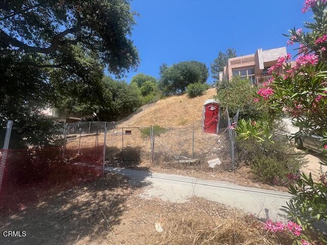 3120 N Verdugo Road, Glendale CA: https://media.crmls.org/mediaz/202c7f30-d17c-4050-8e1e-b9585afd3f35.jpg
