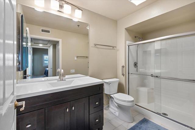 Detail Gallery Image 13 of 50 For 1508 Circa Del Lago #B303,  San Marcos,  CA 92078 - 1 Beds | 1 Baths