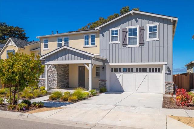 465 Russell Way, Marina CA: https://media.crmls.org/mediaz/202f7708-8e2a-41c4-8c48-278c979e9c38.jpg