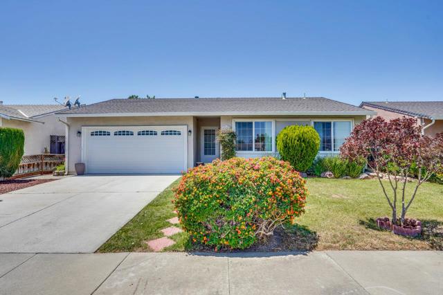 5179 Pebbletree Court, San Jose CA: https://media.crmls.org/mediaz/202fd4e8-faf0-4042-b5cb-48e22b9a130b.jpg