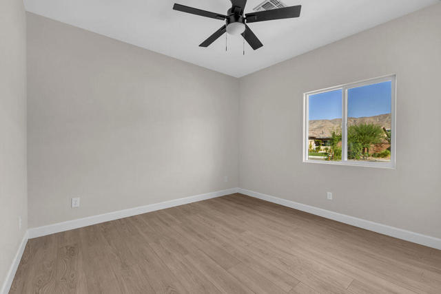 Image 30 of 49 For 65361 Avenida Dorado