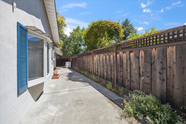 20345 Argonaut Drive, Saratoga CA: https://media.crmls.org/mediaz/20317249-272b-4f1c-b1a9-52b403eeade6.jpg