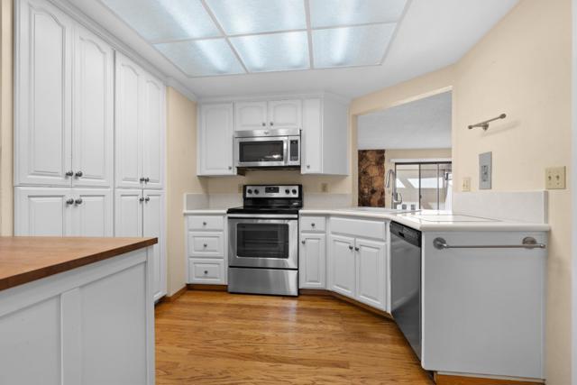 7214 Clarendon Street, San Jose CA: https://media.crmls.org/mediaz/2031f5f2-57f1-4aef-a91c-52c4989f0170.jpg
