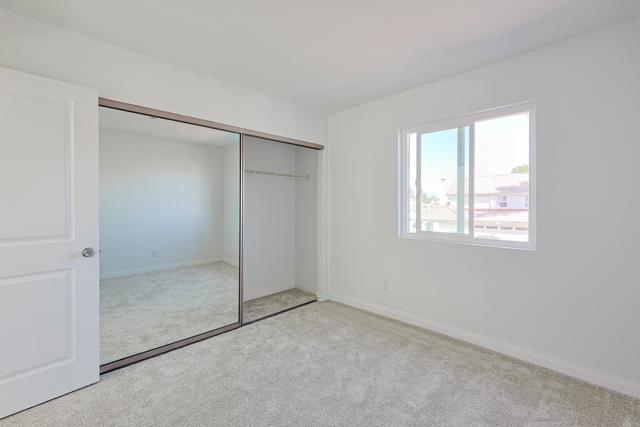 Detail Gallery Image 27 of 41 For 249 Blackbird Way, Oceanside,  CA 92057 - 3 Beds | 3 Baths