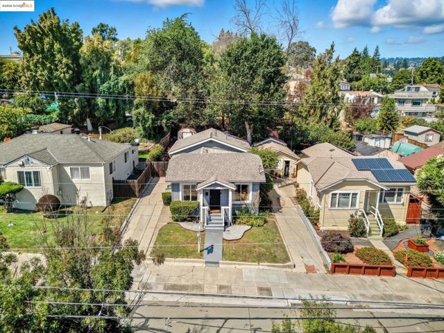 2721 Oliver Ave, Oakland CA: https://media.crmls.org/mediaz/2032fb37-62dc-415b-9771-0787da5bb66a.jpg