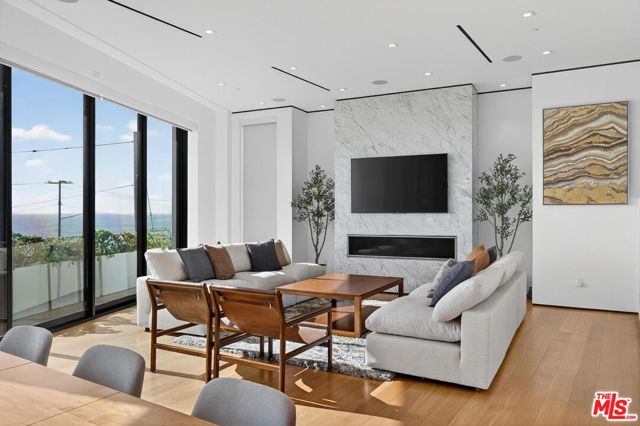 Drew Fenton | 17816 Porto Marina Way Pacific Palisades CA | MLS: 7418600