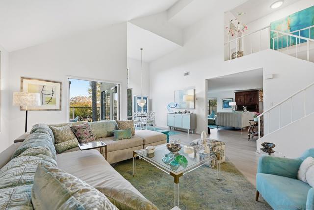 3626 Lorimer Ln, Encinitas CA: https://media.crmls.org/mediaz/2033f355-3680-425b-8c93-13169c09fe58.jpg