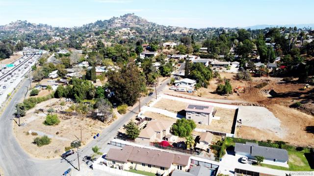 0 Echo Dr, La Mesa CA: https://media.crmls.org/mediaz/2034fcbd-6be7-44b0-a0b8-25cd21551c60.jpg