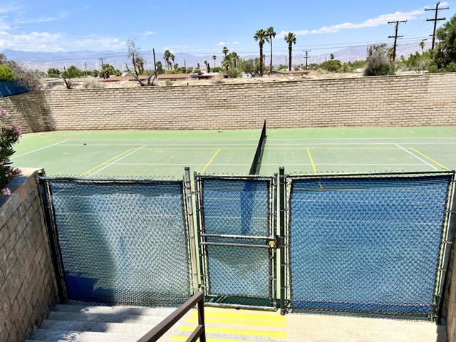 Image 11 of 15 For 2820 Arcadia Court 112