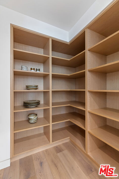 1620 Electric Avenue, Venice CA: https://media.crmls.org/mediaz/20378b72-d45a-44b8-b7b8-36a85b15db6f.jpg