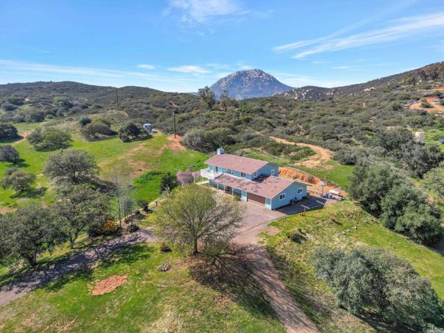 Image 7 of 49 For 2340 Mount Elena Way