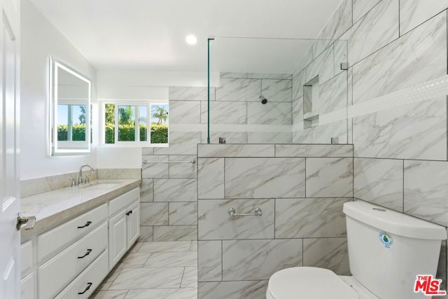 26 Packet Road, Rancho Palos Verdes, California 90275, 3 Bedrooms Bedrooms, 0 ,2 BathroomsBathrooms,Residential,For Sale,Packet,0,26666145