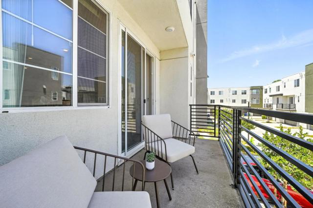 29341 Hub Court, Hayward CA: https://media.crmls.org/mediaz/203a02f7-7849-4a82-ba24-74776b8bdf6a.jpg
