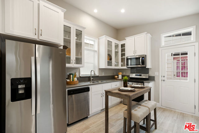 8250 Lankershim Boulevard, North Hollywood CA: https://media.crmls.org/mediaz/203a1a07-7965-4196-a5c9-4e0409cfbba9.jpg