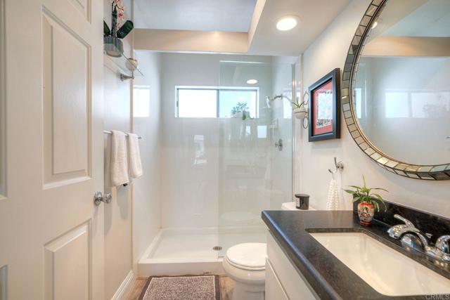 910 N Pacific Street, Oceanside CA: https://media.crmls.org/mediaz/203b6faf-82bc-4f19-974e-c21b2b1b56ec.jpg