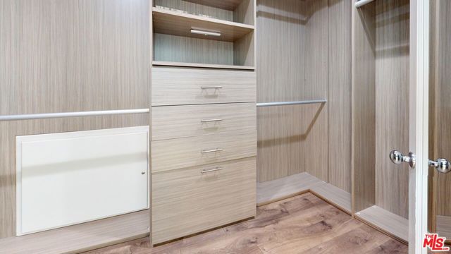 19320 Carranza Lane, Santa Clarita CA: https://media.crmls.org/mediaz/203ba1cb-707f-4224-b07e-58e4ef7f69f9.jpg