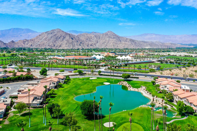 Image 24 of 33 For 78347 Terra Cotta Court