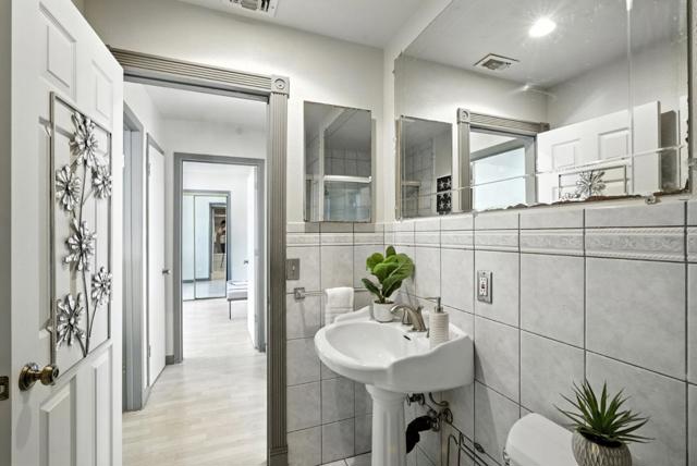 5024 Snow Drive, San Jose CA: https://media.crmls.org/mediaz/203c468c-d5ea-4e5c-956b-0a6d0da2faab.jpg