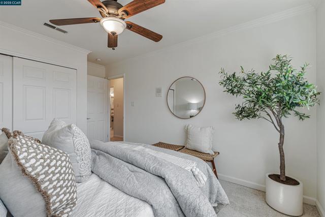 9597 Davona Dr, San Ramon CA: https://media.crmls.org/mediaz/203d0f34-dd92-48a1-8892-e98c543d1ee7.jpg