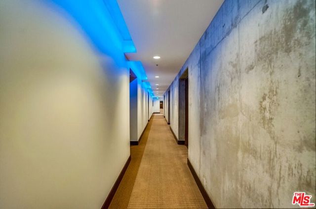 1100 S Hope Street, Los Angeles CA: https://media.crmls.org/mediaz/203d475c-9cc0-4d2a-ab58-e7d43614b9e1.jpg
