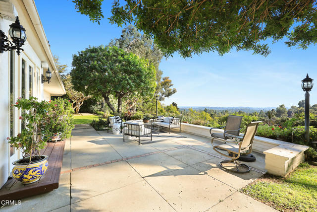 Detail Gallery Image 44 of 63 For 399 N San Rafael Ave, Pasadena,  CA 91105 - 3 Beds | 3/1 Baths