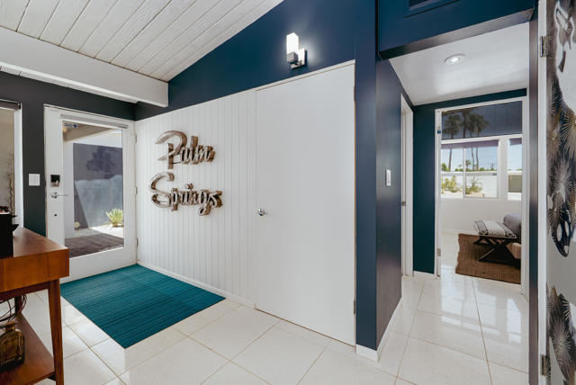 2845 E Wyman Drive, Palm Springs CA: https://media.crmls.org/mediaz/203e998a-c251-4817-9be7-0dfa9f88c08c.jpg