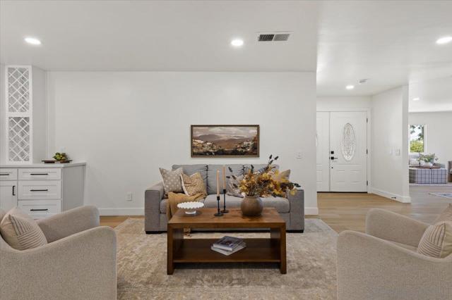 30118 Miller Rd., Valley Center CA: https://media.crmls.org/mediaz/203fee69-6f65-45e2-98ac-8e767fb87b72.jpg