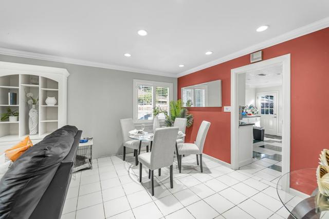 787 Macredes Avenue, San Jose CA: https://media.crmls.org/mediaz/2040ce8e-69eb-4952-bec1-b9008c1dd328.jpg